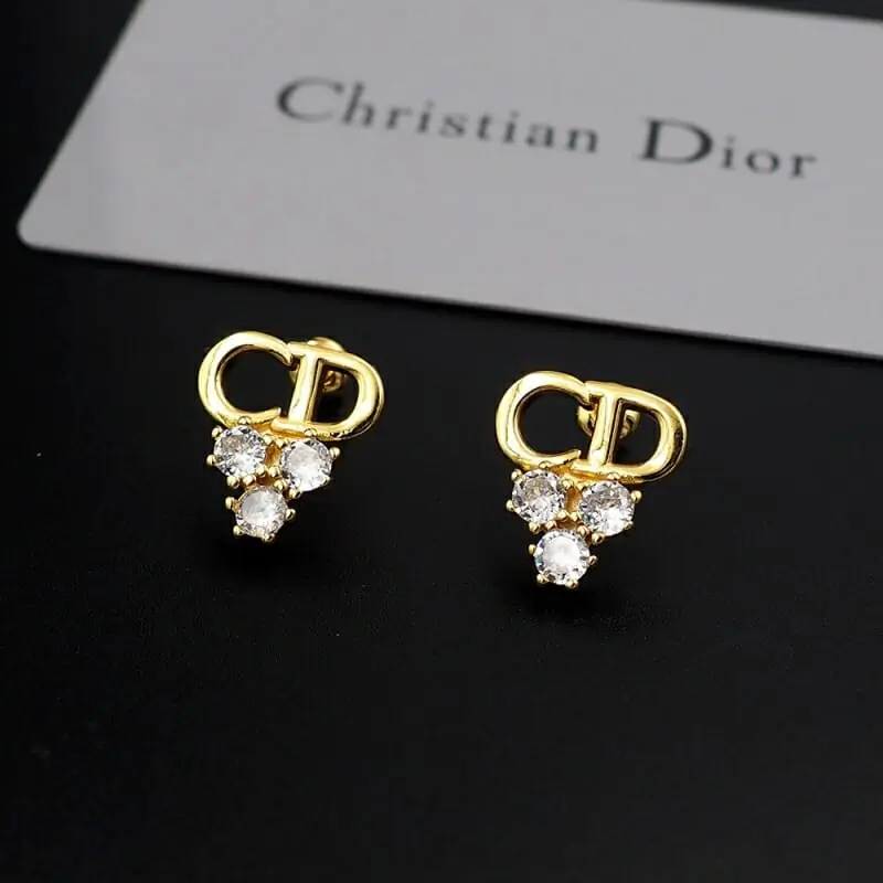 christian dior boucles doreilles pour femme s_1205a55